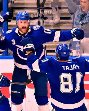 Tampa Bay Lightning vs. Carolina Hurricanes